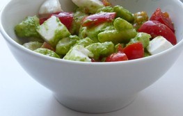 001P - Gnocchetti sardi con Pesto e pomodorini - Monoporzione