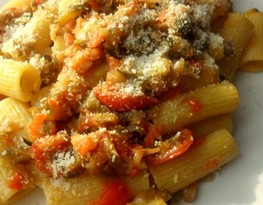 005P - Rigatoni con ragù di verdure - Monoporzione